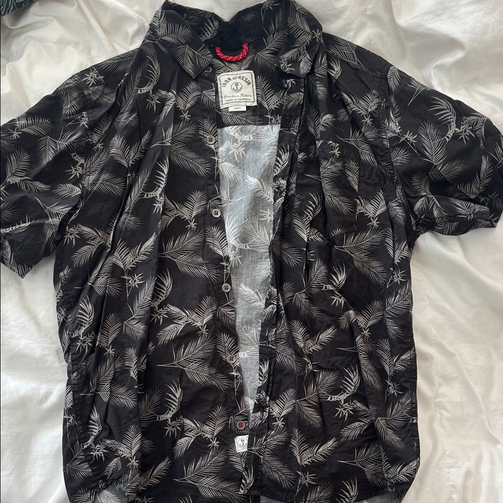 Iron & Resin Black and White Leaf Print Casual Shirt
